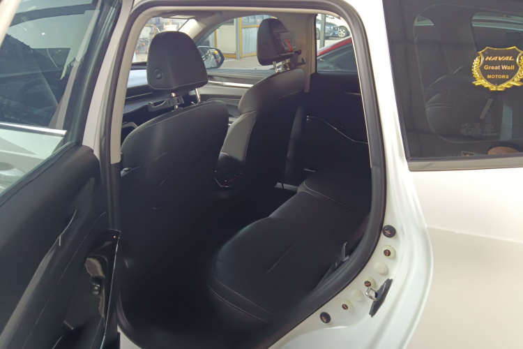 哈弗H6 2021款 第三代 2.0T 自动两驱Max中控内饰21