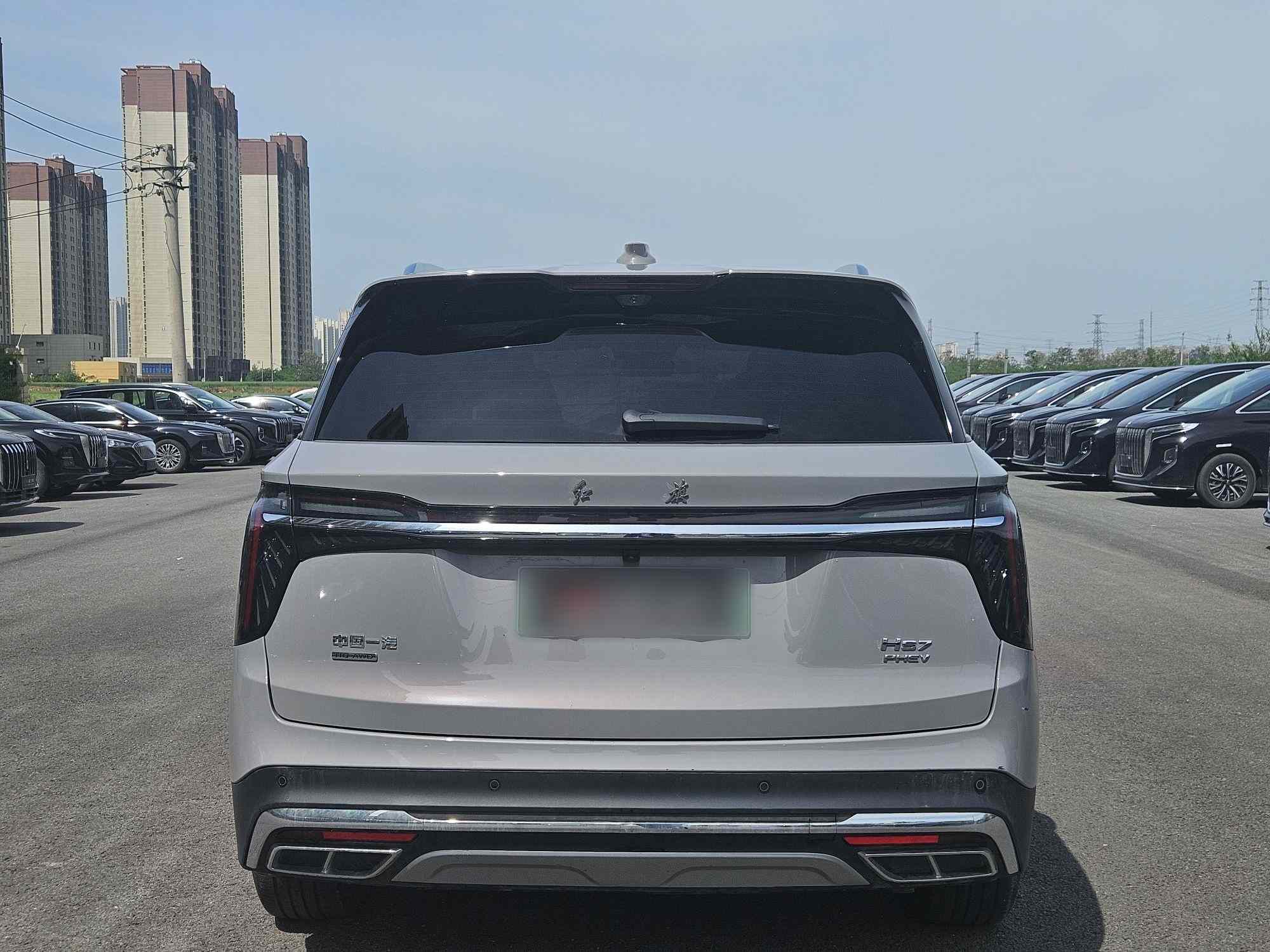红旗HS7 PHEV 2024款 2.0T PHEV 四驱旗领版 6座(3)
