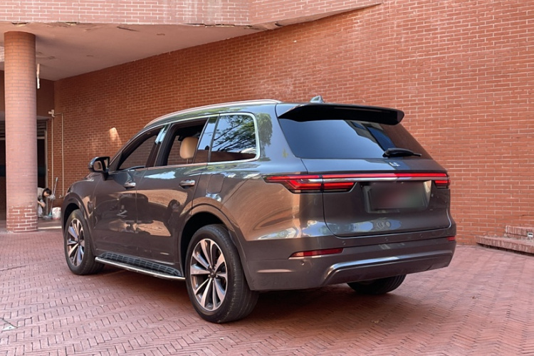 理想汽车 理想ONE 2020款 增程6座版车身外观6006