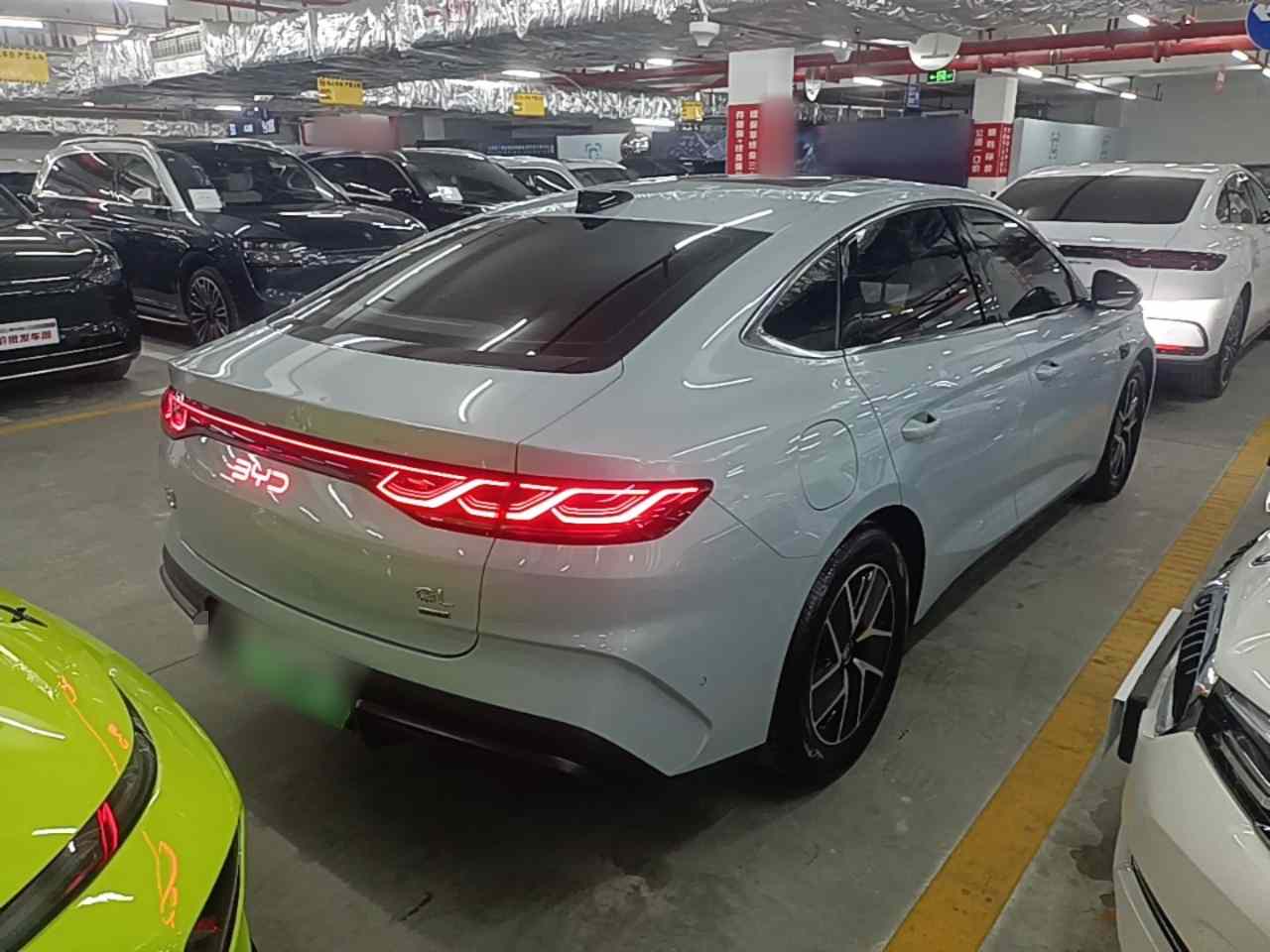比亚迪 秦L 2025款 DM-i 智驾版 80KM超越型(4)