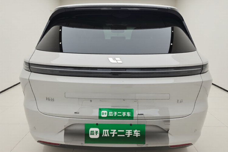 理想汽车 理想L6 2025款 Max 智能焕新版车身外观6