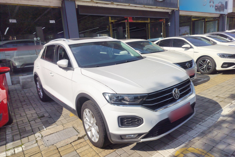 大众 T-ROC探歌 2019款 230TSI DSG两驱进取型 国VI车身外观3