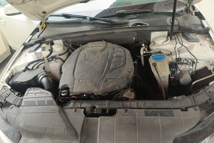 奥迪A4L 2015款 35 TFSI 自动标准型局部细节24