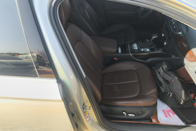 奥迪A6L 2016款 TFSI 舒适型局部细节41