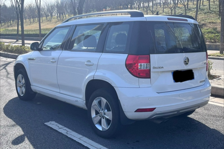 斯柯达 Yeti 2017款 TSI280 DSG前行版车身外观6009