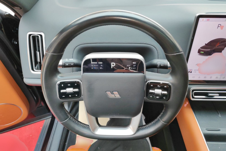 理想汽车 理想L8 2023款 Pro中控内饰13