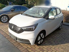 江铃集团新能源 易至EV3 2025款 Plus 330KM舒适型