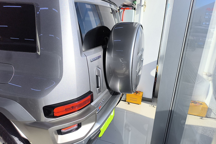 坦克700新能源 2024款 Hi4-T 极致版车身外观6