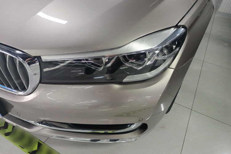 宝马7系 2018款 730Li 领先型 卓越套装局部细节36