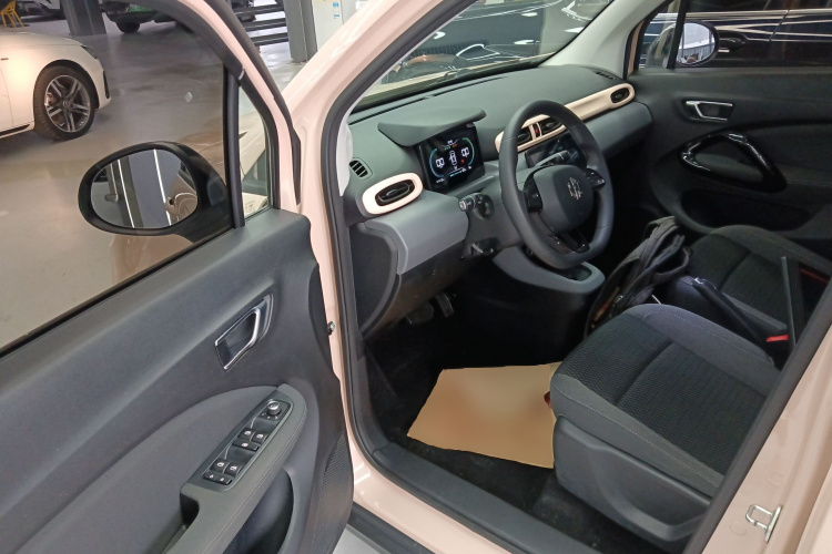 零跑汽车 零跑T03 2020款 400轻享版中控内饰7003