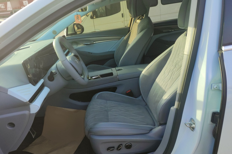 岚图汽车 岚图追光 2023款 四驱标准版局部细节19