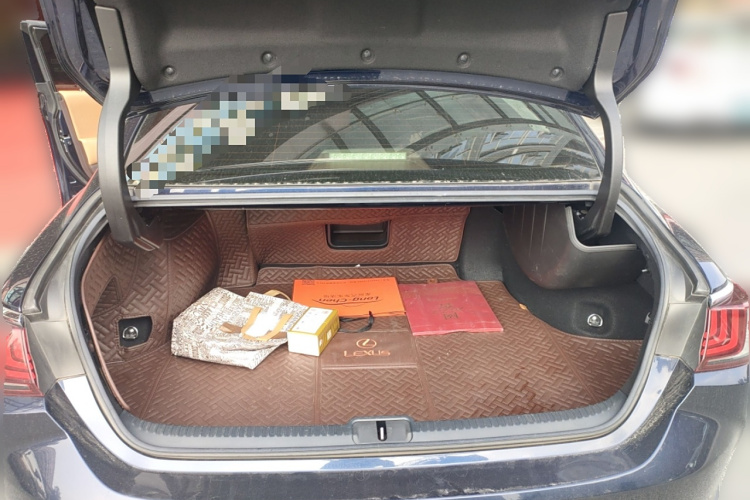 雷克萨斯ES 2018款 200 卓越版 国VI局部细节23