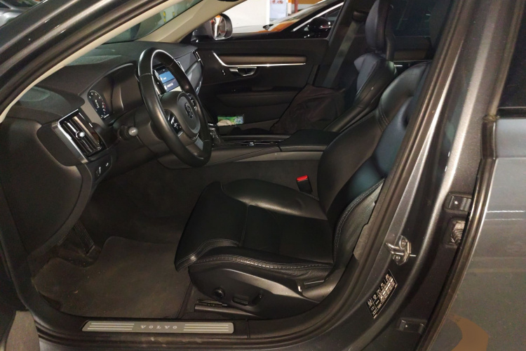 沃尔沃V90 2017款 Cross Country T5 AWD 智远版中控内饰19
