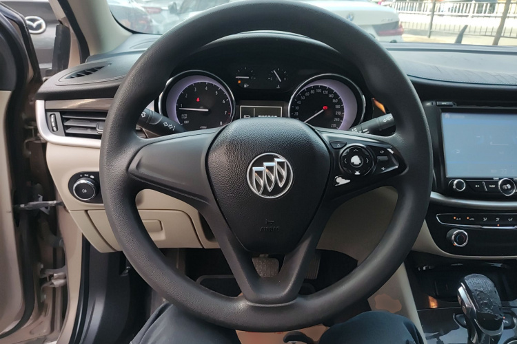 别克 威朗 2017款 三厢 15S 自动进取型中控内饰13