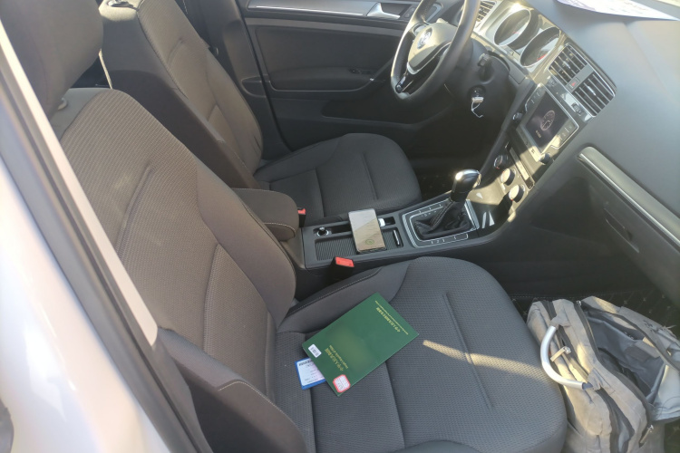 大众 高尔夫 2017款 1.6L 自动舒适百万辆纪念版局部细节41