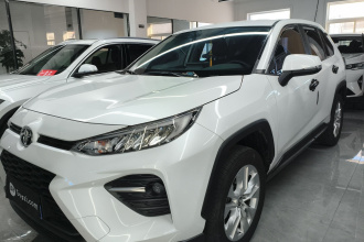 丰田 威兰达 2022款 改款 2.0L CVT两驱领先版