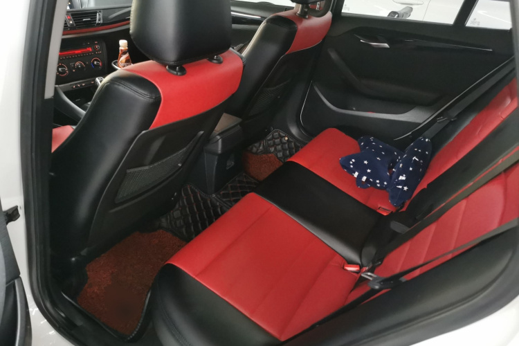 宝马X1 2015款 sDrive18i 时尚晋级版中控内饰21