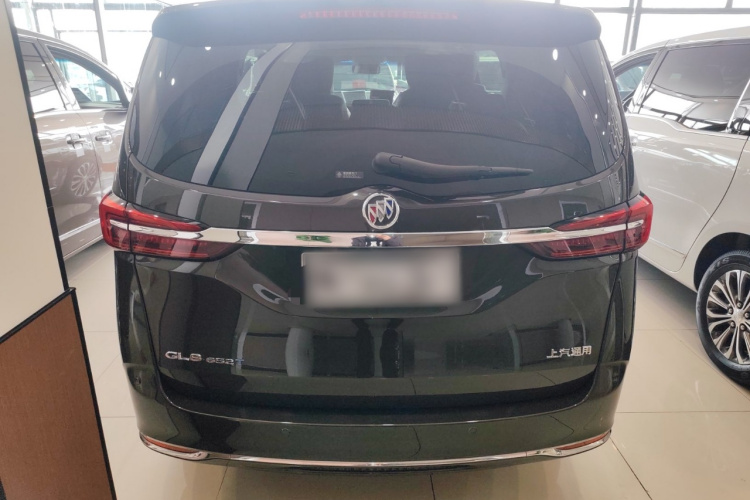 别克GL8 2022款 陆上公务舱 652T 尊贵型车身外观6