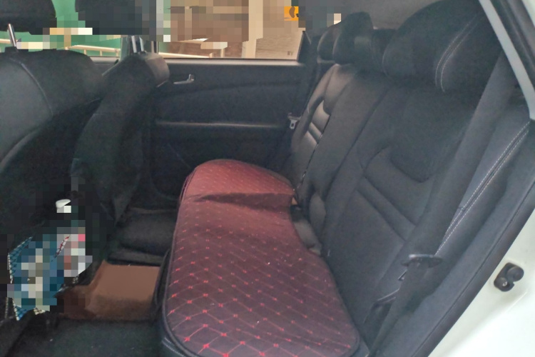 纳智捷 优6 SUV 2017款 改款 1.6T 时尚型中控内饰7004