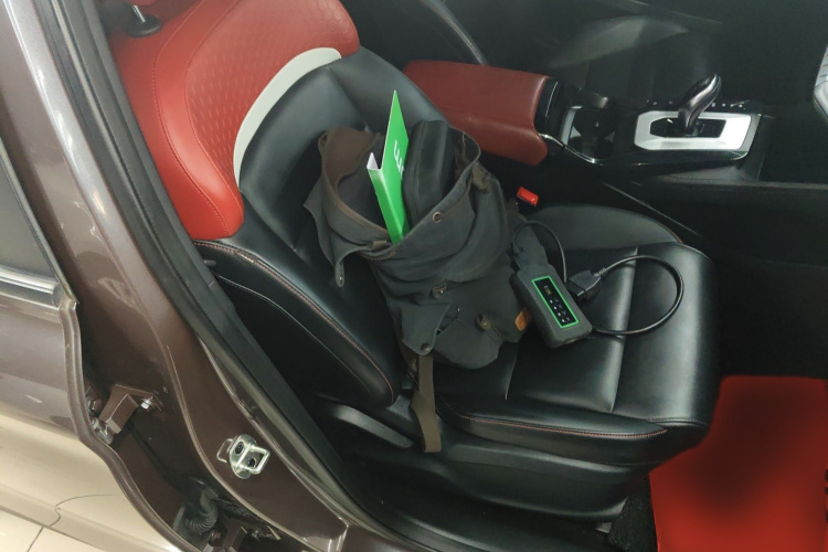 名爵 MG5 2021款 300TGI DCT青奢旗舰版局部细节41