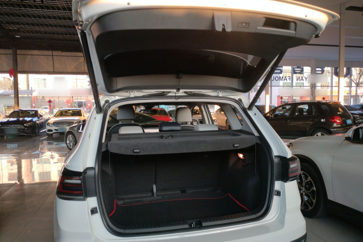 大众 途岳 2023款 300TSI 两驱皎月版局部细节23