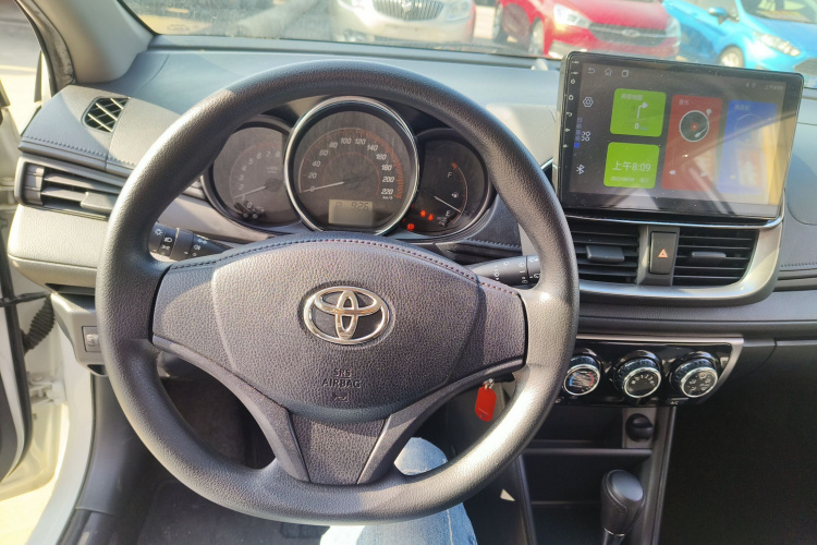 丰田 YARiS L 致炫 2020款 1.5L CVT领先版中控内饰13