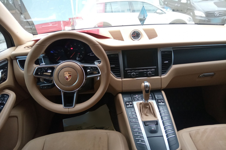 保时捷 2014款 Macan 2.0T中控内饰13