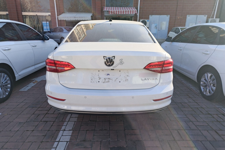 大众 朗逸 2021款 1.5L 自动舒适版车身外观6