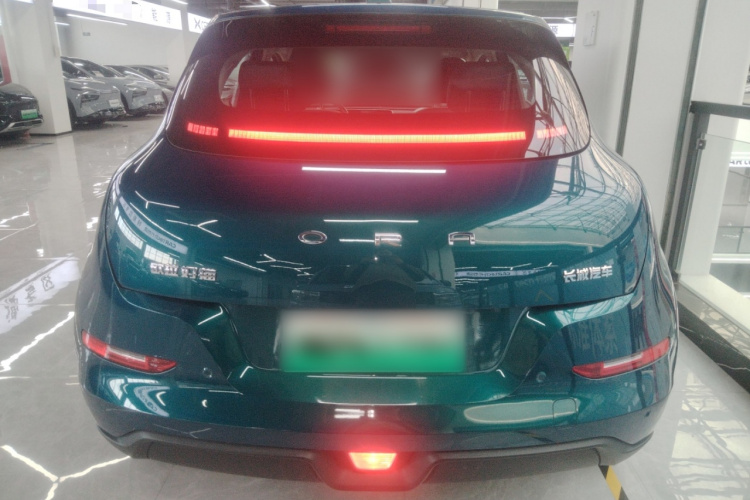 欧拉好猫 2023款 401km标准续航 豪华型 磷酸铁锂车身外观6