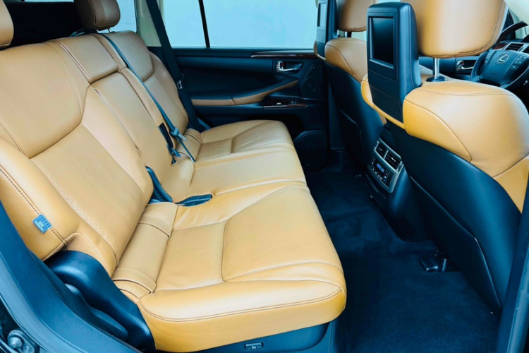 雷克萨斯LX（平行进口）中控内饰7013