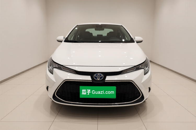 丰田 雷凌 2021款 双擎 1.8H E-CVT豪华版车身外观2