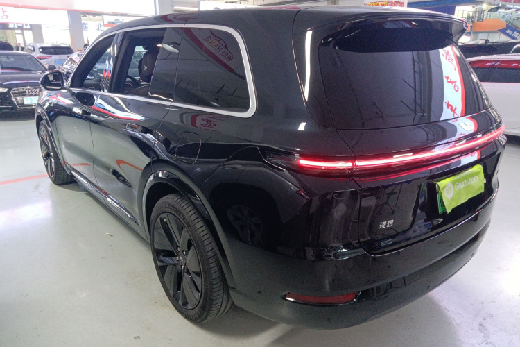 理想汽车 理想L9 2022款 Max车身外观4