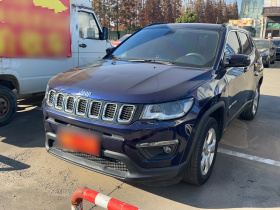 Jeep 指南者 2020款 220T 自动领先版