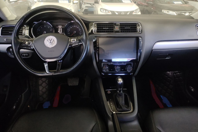 大众 速腾 2018款 280TSI DSG熠动版中控内饰7002