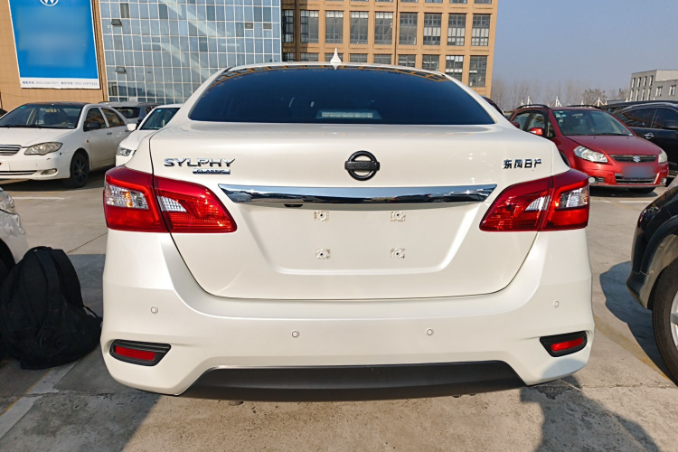 日产 轩逸 2022款 经典 1.6XL CVT豪华版车身外观6004