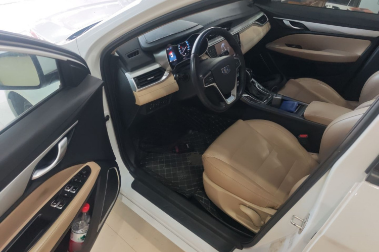 吉利汽车 帝豪 2018款 1.5L CVT豪华型中控内饰20
