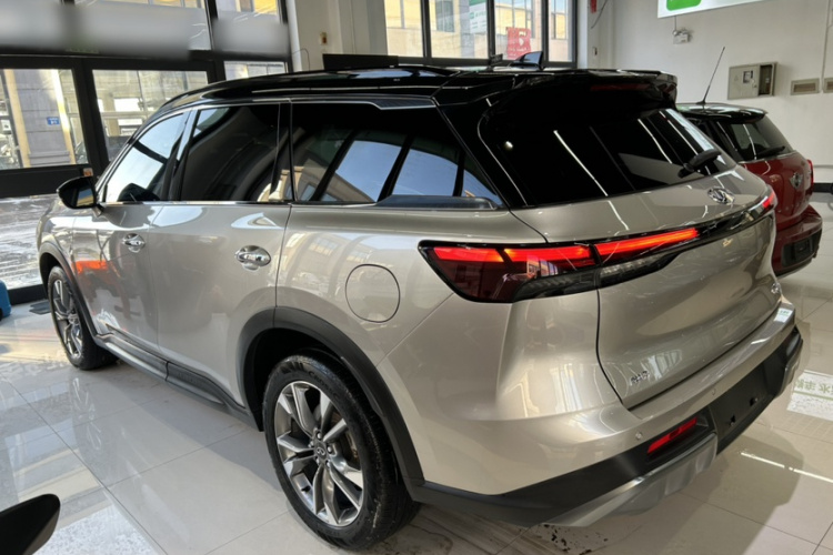 英菲尼迪QX60 2022款 2.0T 四驱卓越版车身外观6004