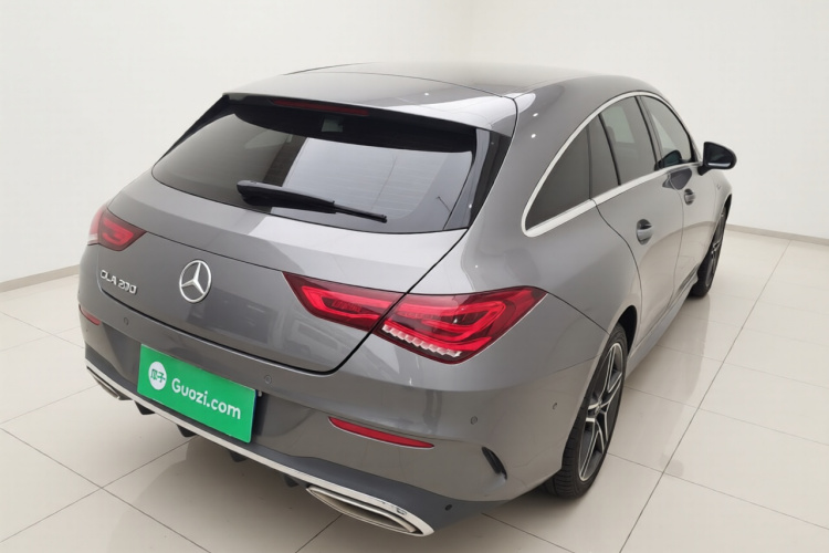 奔驰CLA 2022款 改款 CLA 200 猎跑车车身外观7