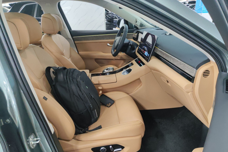 鸿蒙智行 问界M5 2022款 增程后驱标准版局部细节41