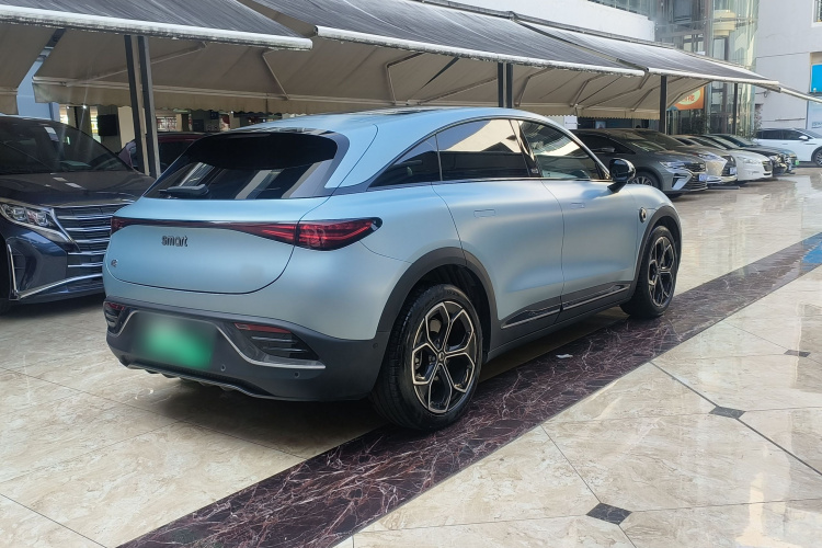 smart精灵#3 2023款 Pulse四驱版车身外观6005
