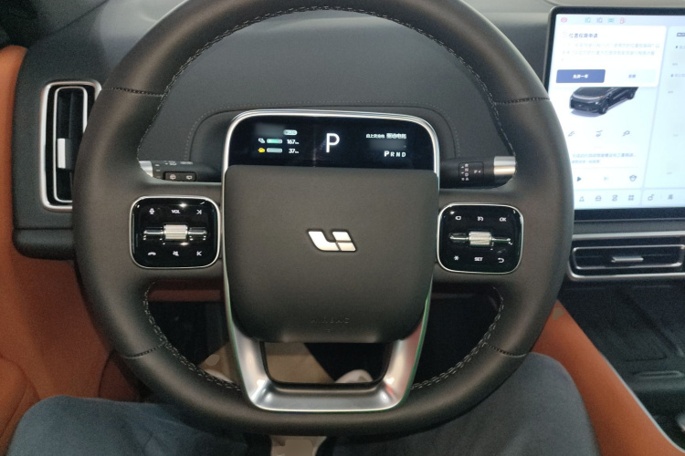 理想汽车 理想L9 2024款 Ultra局部细节13