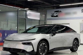 小鹏P7+  长续航 Max