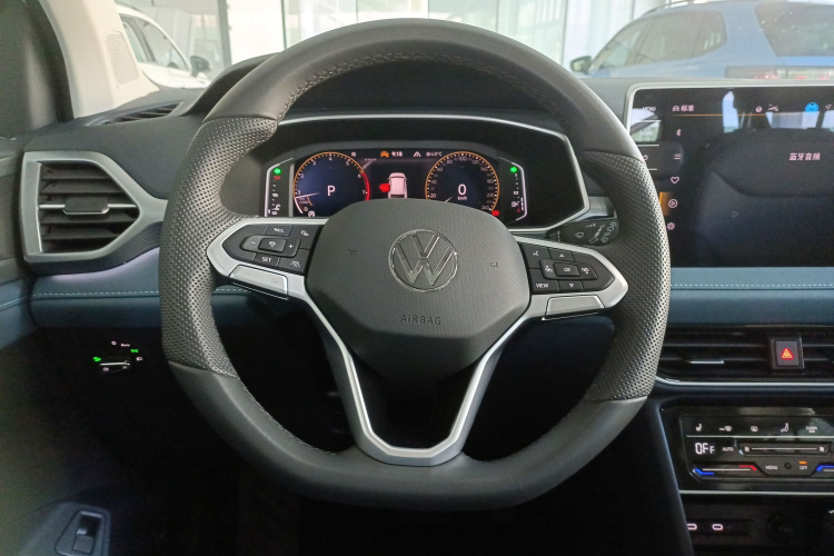 大众 途岳 2024款 300TSI 两驱月尊版中控内饰13