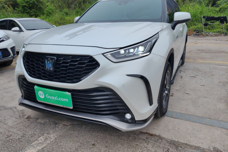 丰田 皇冠陆放 2022款 2.5L HEV两驱精英版局部细节36