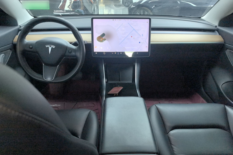 特斯拉 Model 3 2019款 标准续航后驱升级版中控内饰7002