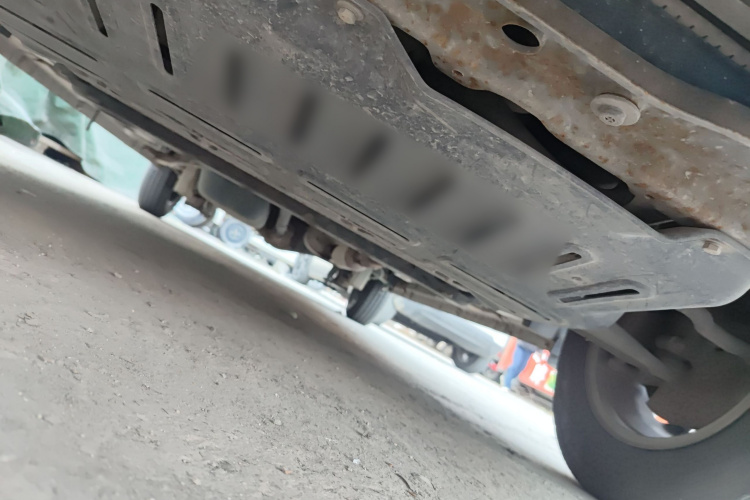 五菱汽车 五菱荣光V 2016款 1.5L标准型局部细节9008