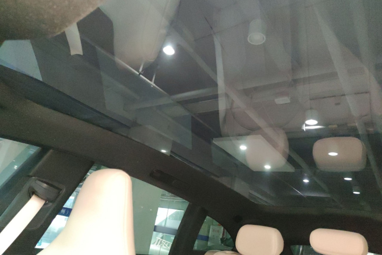 蔚来ET5 2022款 75kWh中控内饰22