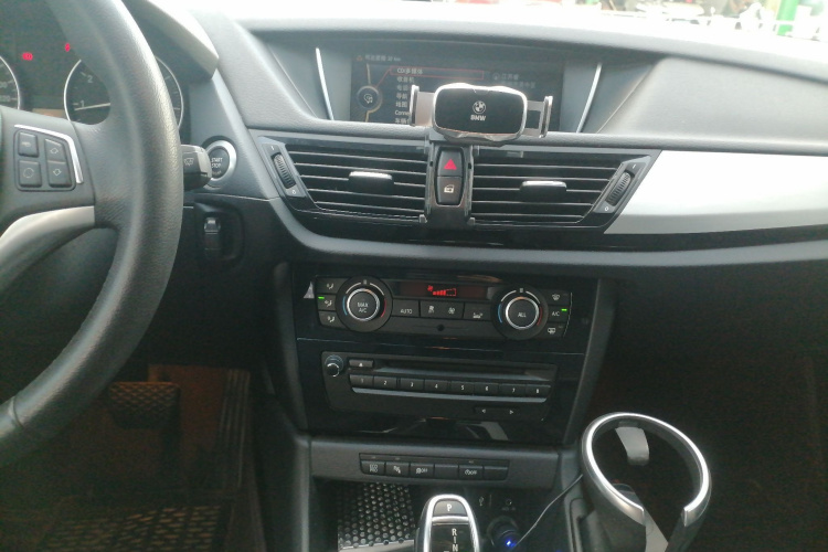 宝马X1 2014款 sDrive18i 领先型局部细节16