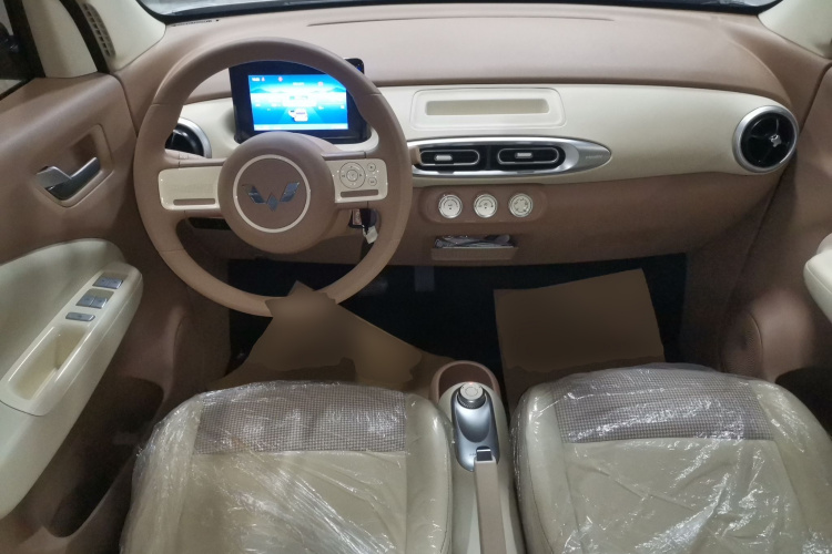 五菱汽车 宏光MINIEV 2025款 四门版 进阶款中控内饰12