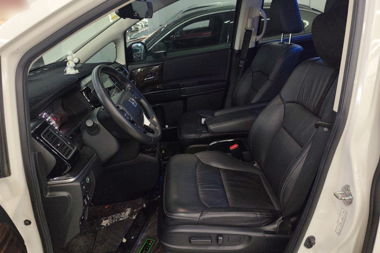 本田 艾力绅 2016款 2.4L 豪华版中控内饰19